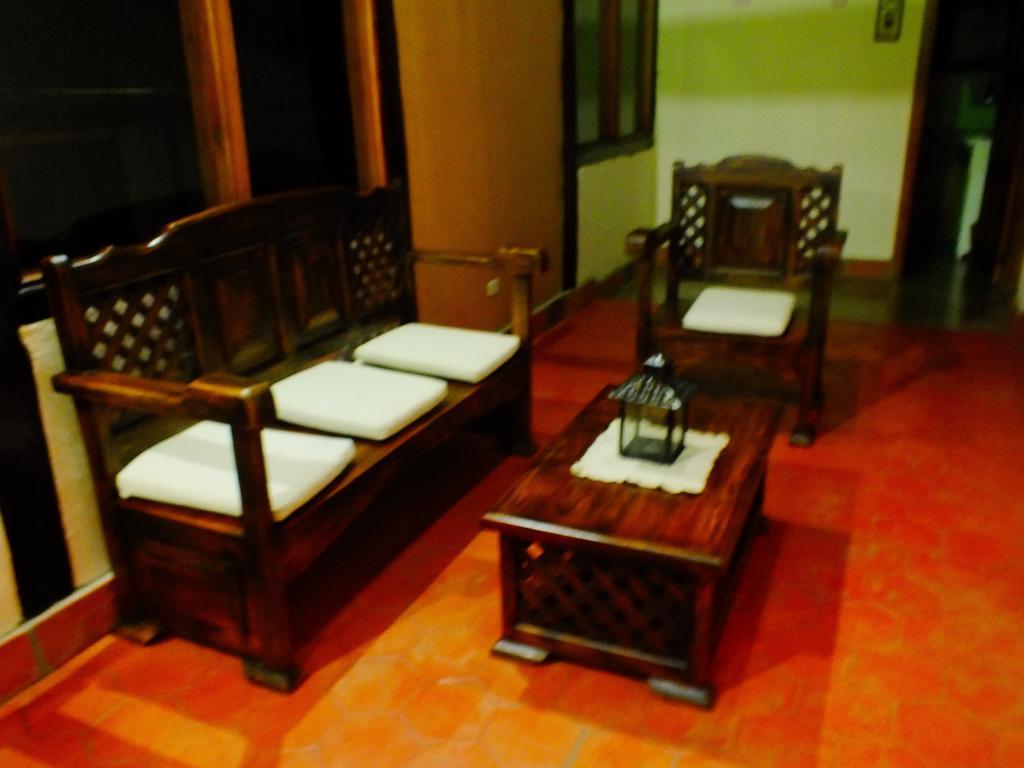 Hosteria La Condesa Honorato Vásquez Esterno foto