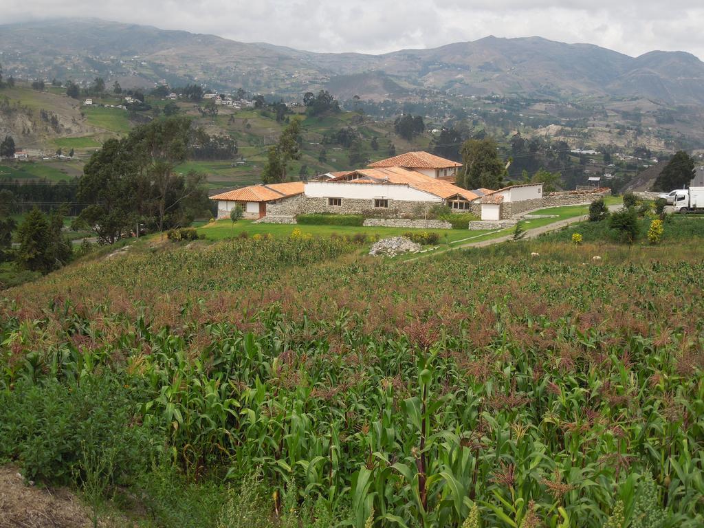 Hosteria La Condesa Honorato Vásquez Esterno foto